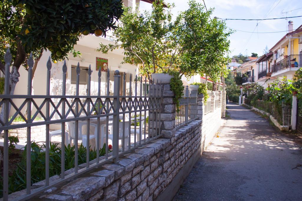 The Orange Garden Daire Kassiopi Dış mekan fotoğraf
